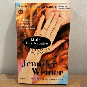 ⭐️5 for $15⭐️ Little Earthquakes by Jennifer Weiner | Book